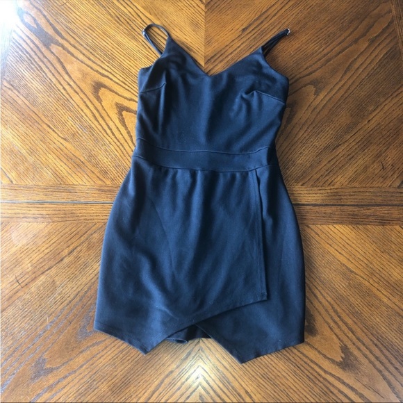 Soprano black romper size Medium from Dry
Goods store - Picture 2 of 13